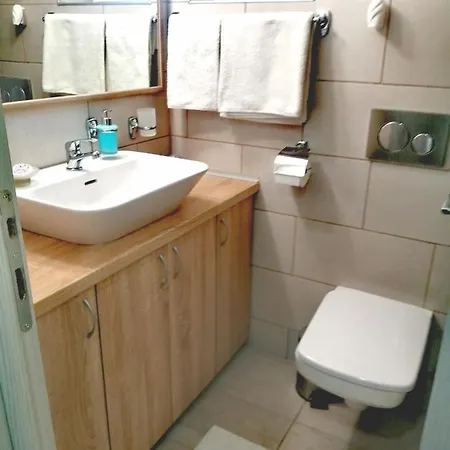 Aster Apartment