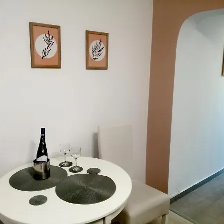 Apartment Aster Bor